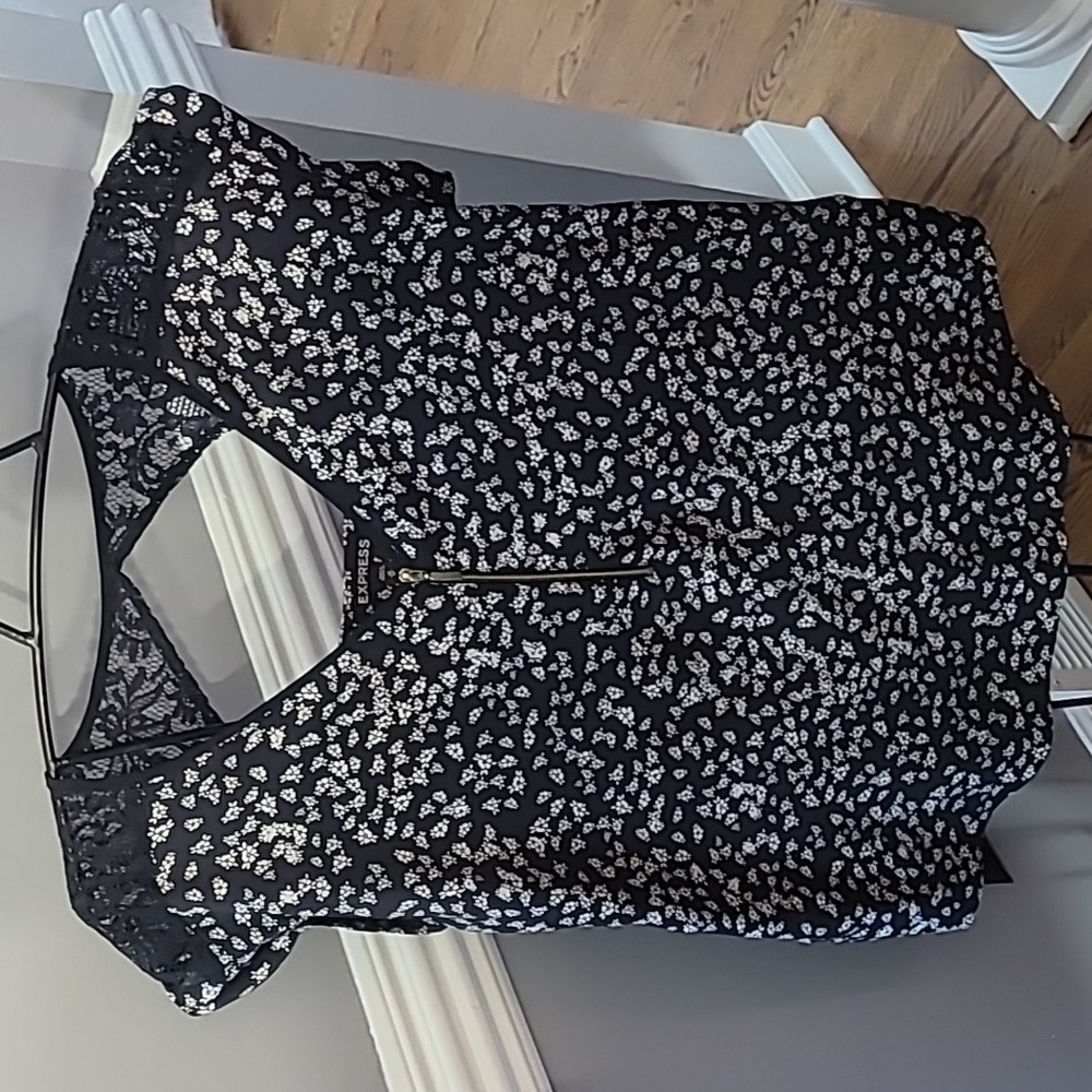 Express women's top